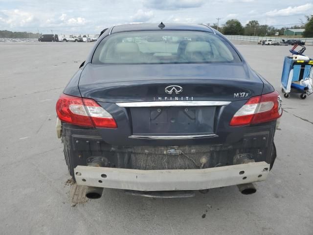 2011 Infiniti M37 X