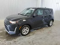 Carros salvage sin ofertas aún a la venta en subasta: 2025 KIA Soul LX