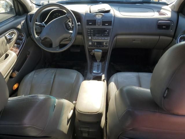 2000 Infiniti I30