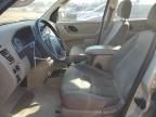 2004 Ford Escape XLS