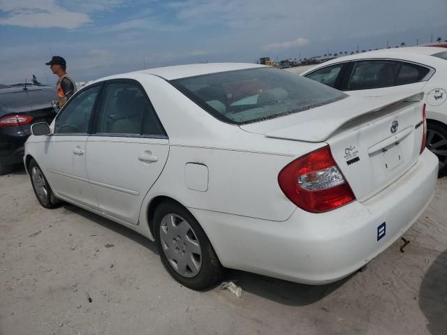 2004 Toyota Camry LE