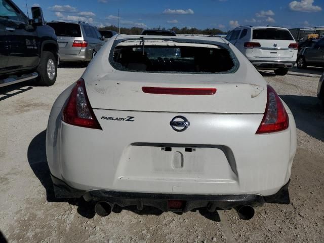 2017 Nissan 370Z Base