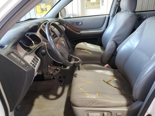 2004 Toyota Highlander Base