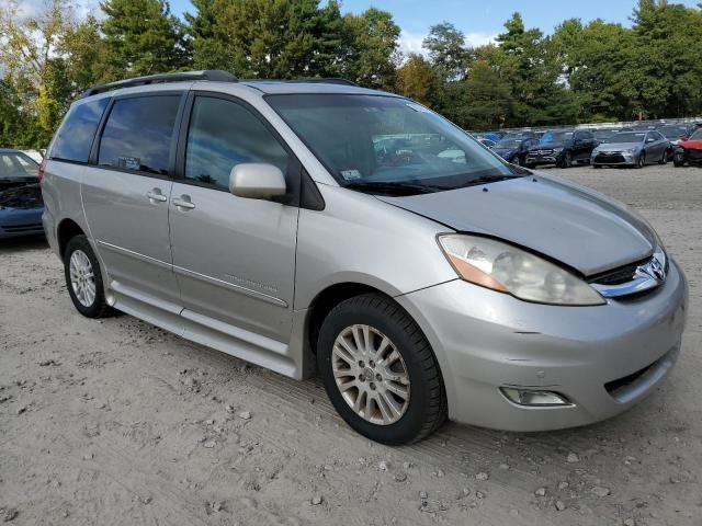 2008 Toyota Sienna XLE