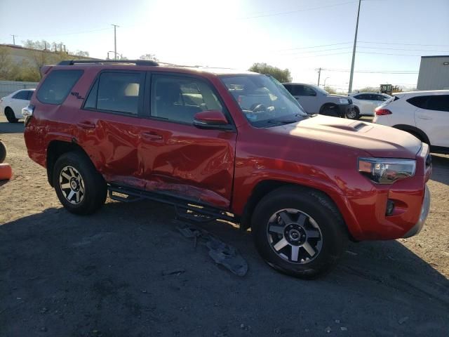 2023 Toyota 4runner SE