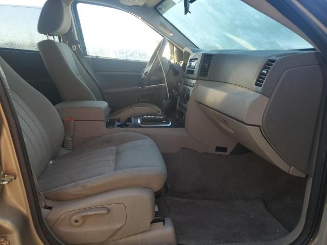 2005 Jeep Grand Cherokee Laredo