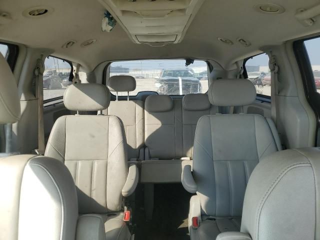 2008 Chrysler Town & Country Touring