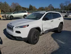 Vehiculos salvage en venta de Copart Madisonville, TN: 2017 Jeep Cherokee Sport