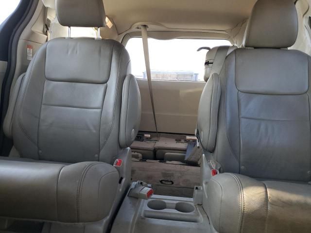 2015 Toyota Sienna XLE