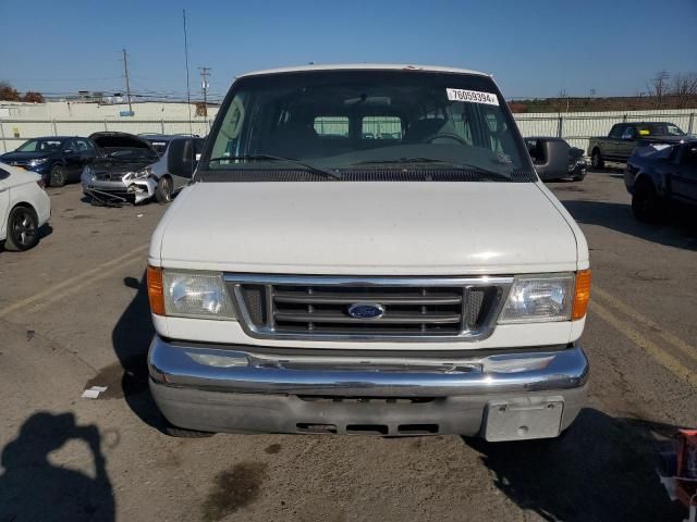 2007 Ford Econoline E350 Super Duty Wagon