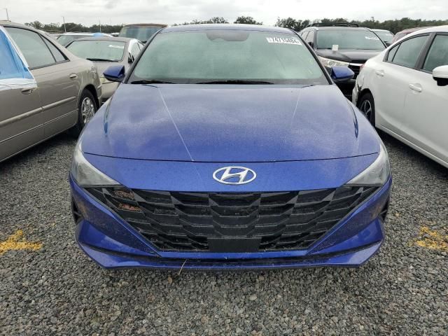 2022 Hyundai Elantra SEL