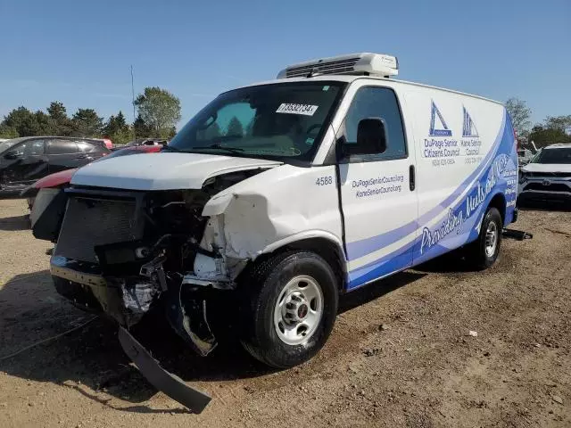 2020 GMC Savana G2500