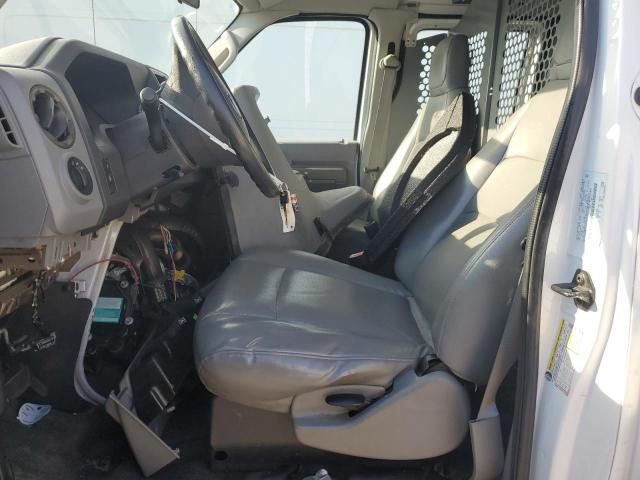 2010 Ford Econoline E350 Super Duty Van