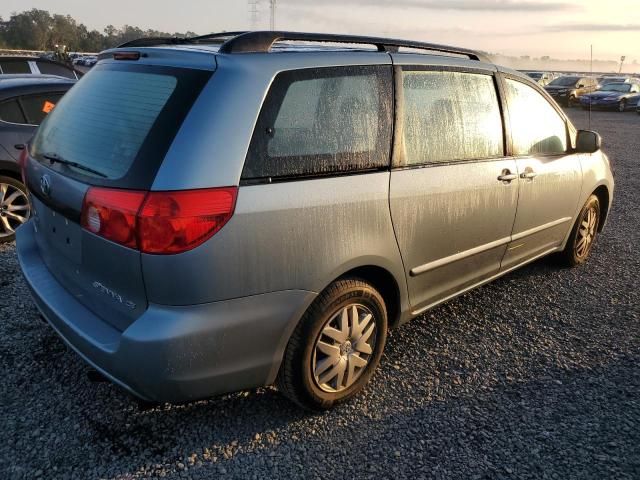 2009 Toyota Sienna CE