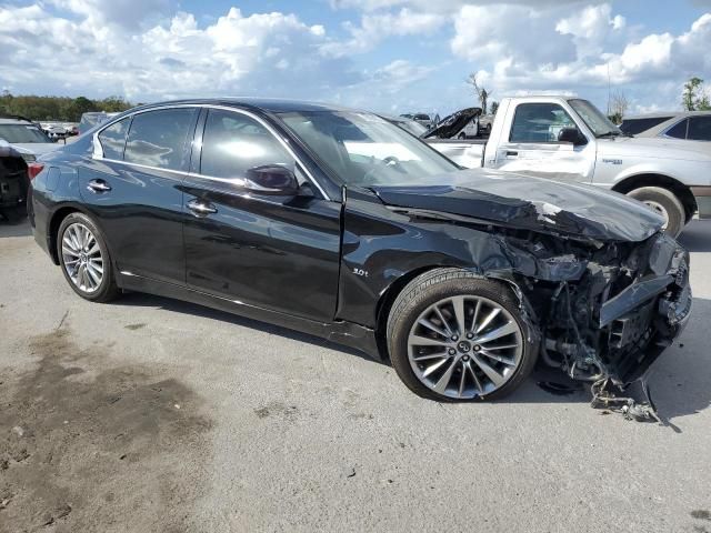 2018 Infiniti Q50 Luxe