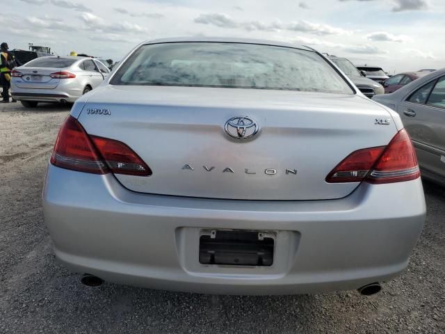 2008 Toyota Avalon XL