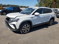 Volkswagen Vehiculos salvage en venta: 2023 Volkswagen Taos SE