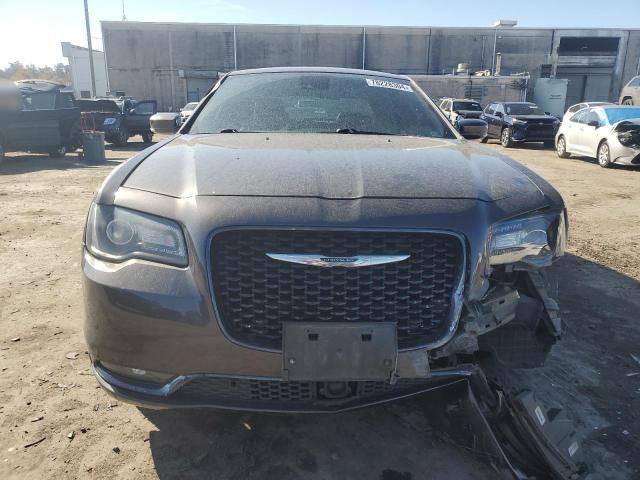 2018 Chrysler 300 S