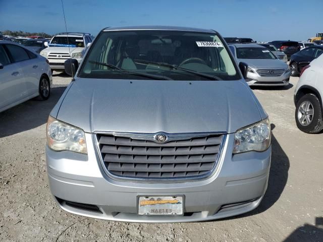 2008 Chrysler Town & Country LX