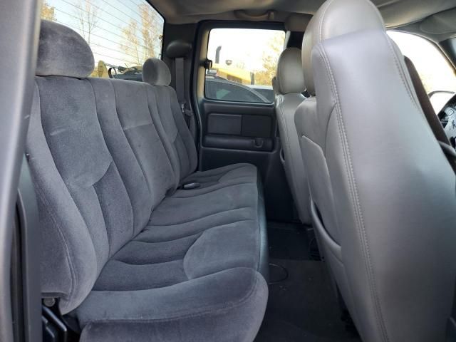 2004 GMC New Sierra K1500