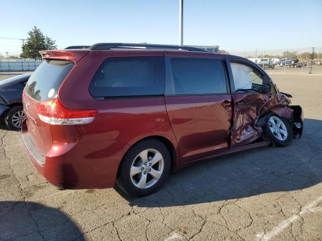 2012 Toyota Sienna LE