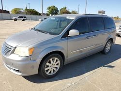 Carros dañados por granizo a la venta en subasta: 2014 Chrysler Town & Country Touring