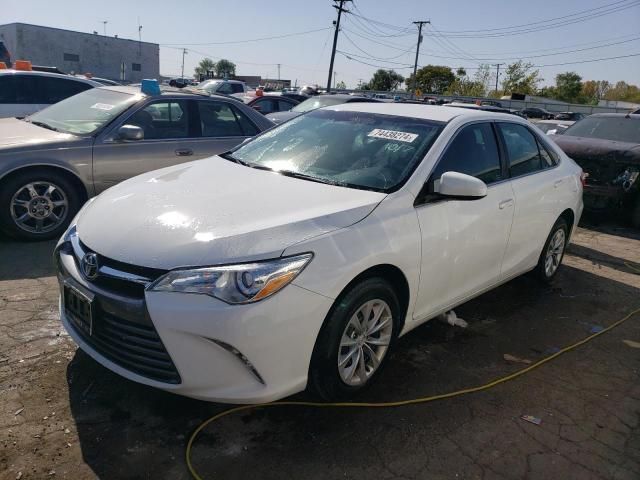 2016 Toyota Camry LE