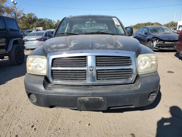 2007 Dodge Dakota Quattro