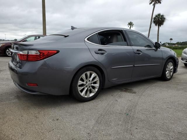 2013 Lexus ES 300H