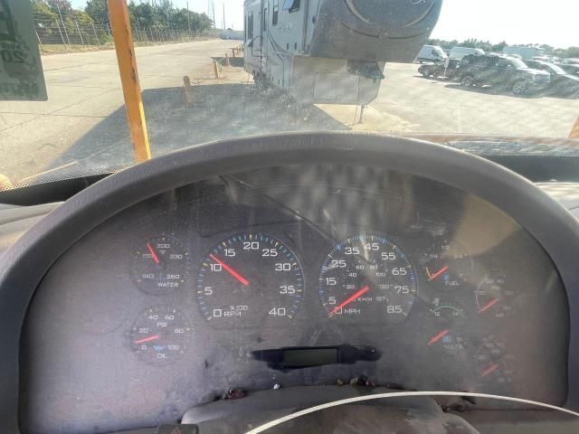 2005 International 4000 4300