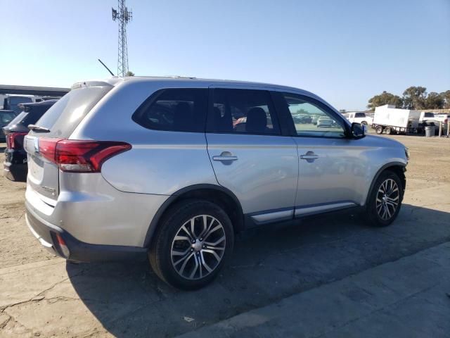 2016 Mitsubishi Outlander SE