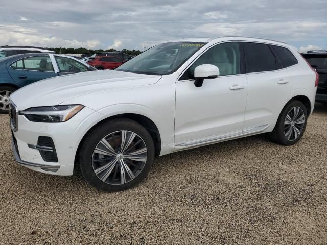 2022 Volvo XC60 B6 Inscription