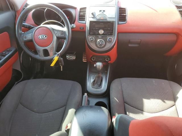 2011 KIA Soul +