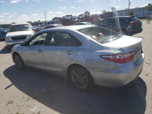 2016 Toyota Camry Hybrid