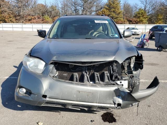 2010 Toyota Highlander SE