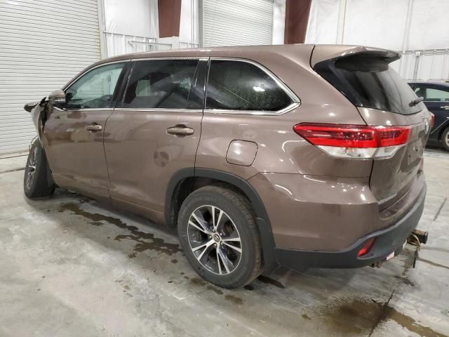 2017 Toyota Highlander LE