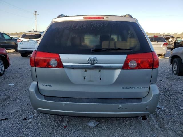 2007 Toyota Sienna XLE