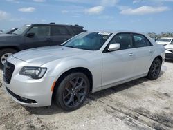 Chrysler Vehiculos salvage en venta: 2023 Chrysler 300 S