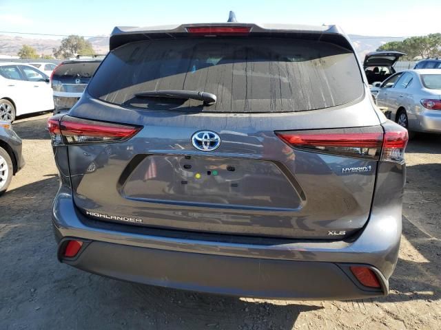 2023 Toyota Highlander Hybrid XLE