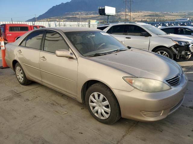 2005 Toyota Camry LE