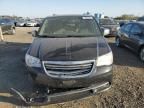 2014 Chrysler Town & Country Touring L