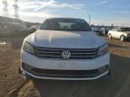 2016 Volkswagen Passat SE