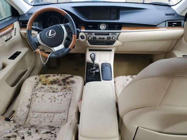 2014 Lexus ES 300H