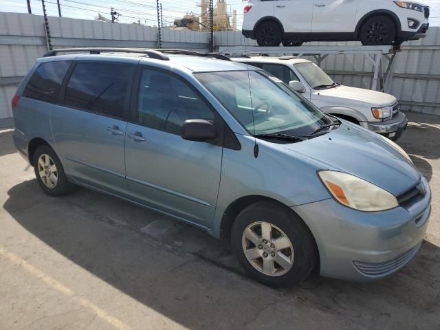 2005 Toyota Sienna CE