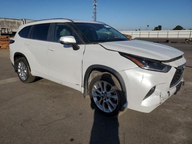 2022 Toyota Highlander Hybrid Limited