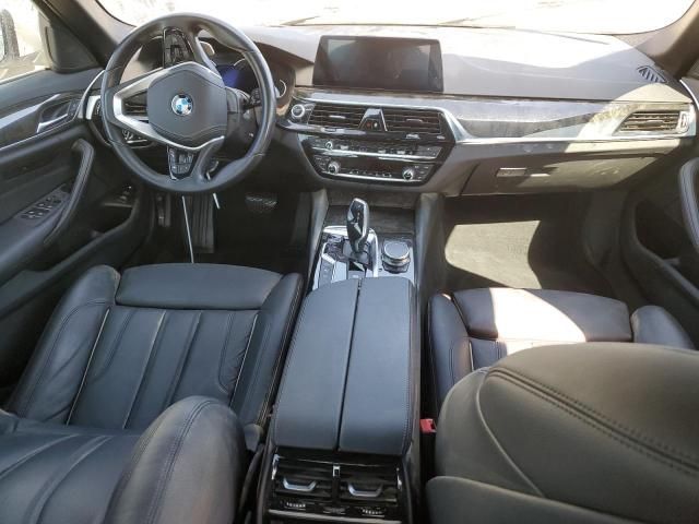 2019 BMW 530E