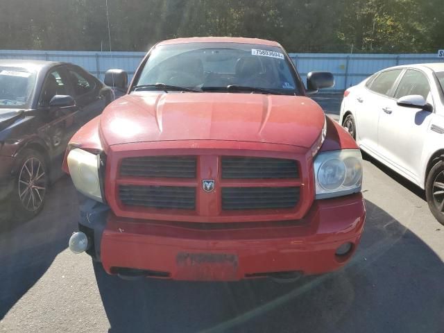 2007 Dodge Dakota Quad SLT