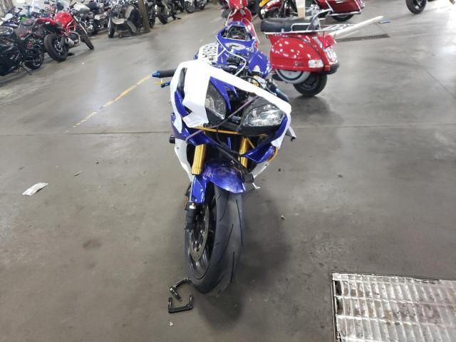 2006 Yamaha YZFR6 L