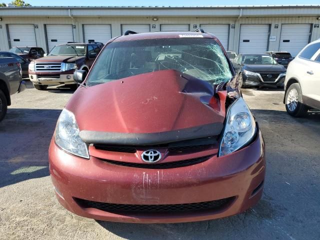 2007 Toyota Sienna CE