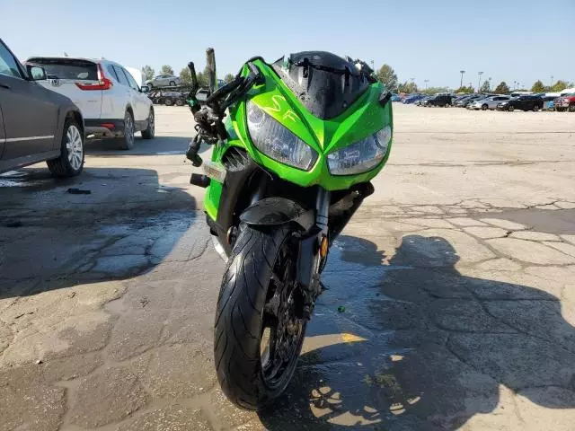 2014 Kawasaki ZX1000 M